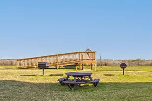 4221 Grassy Pointe Dr, Galveston, TX 77554 - Photo 26