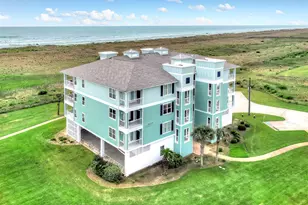 4221 Grassy Pointe Dr, Galveston, TX 77554 - Photo 2