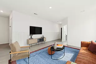 1017 S Oakhurst Dr, Dayton, TX 77535 - Photo 8