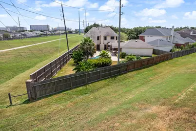 2902 Brannon Hill Lane, Sugar Land, TX 77479 - Photo 42