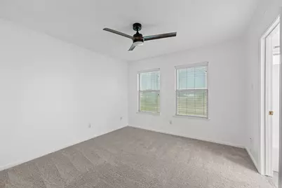 2902 Brannon Hill Lane, Sugar Land, TX 77479 - Photo 32
