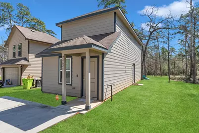 24624 Pools Creek Way, Huntsville, TX 77320 - Photo 4