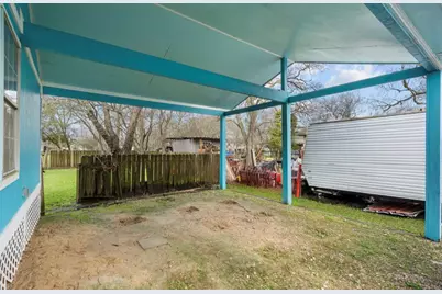 620 6th Street, Dickinson, TX 77539 - Photo 8