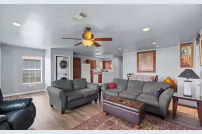 620 6th Street, Dickinson, TX 77539 - Photo 16