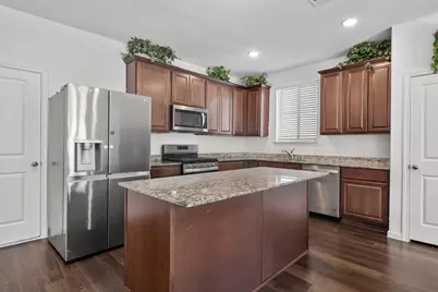 116 Chestnut Gate Drive, Conroe, TX 77378 - Photo 8