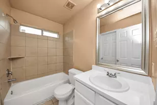 8130 Jutland Rd, Houston, TX 77033 - Photo 26