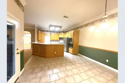 54 Southernwood Court, Lake Jackson, TX 77566 - Photo 14