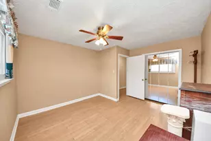 10522 Gulfstream Ln, Sugar Land, TX 77498 - Photo 22