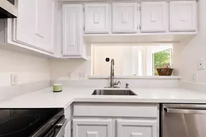 11002 Hammerly Boulevard #134, Houston, TX 77043 - Photo 10