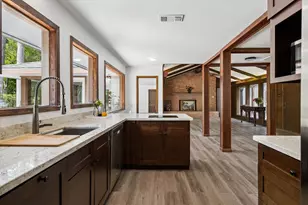 9805 Shadow Wood Dr, Houston, TX 77080 - Photo 4
