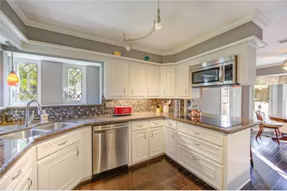 22526 Cove Hollow Drive, Katy, TX 77450 - Photo 4