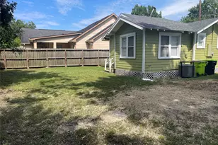 904 Fields St, Richmond, TX 77469 - Photo 10
