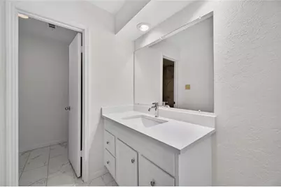 14724 Perthshire Road #F, Houston, TX 77079 - Photo 26