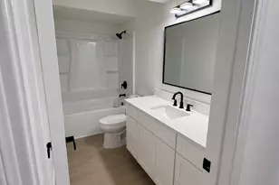 11211 Broken Sky Dr, Houston, TX 77064 - Photo 12