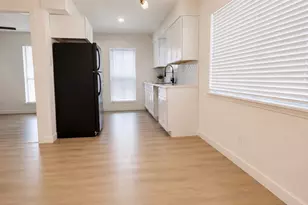 11211 Broken Sky Dr, Houston, TX 77064 - Photo 10
