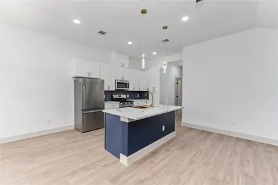 9005 Nyssa Street #B, Houston, TX 77078 - Photo 12