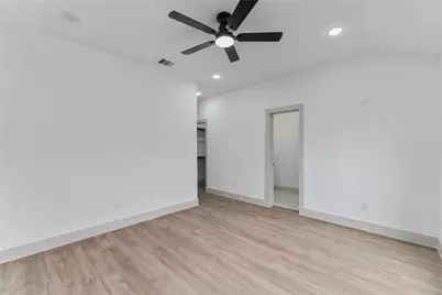 9005 Nyssa Street #B, Houston, TX 77078 - Photo 14