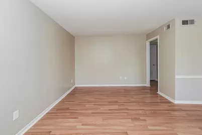 1523 Heights Boulevard #17, Houston, TX 77008 - Photo 4