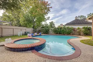 5534 Honor Dr, Houston, TX 77041 - Photo 2