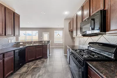 7610 Paprika Lane, Baytown, TX 77521 - Photo 10