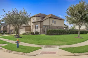 13403 Noble Landing Ln, Rosharon, TX 77583 - Photo 4