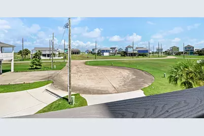 3918 Palmdale Court, Galveston, TX 77554 - Photo 38