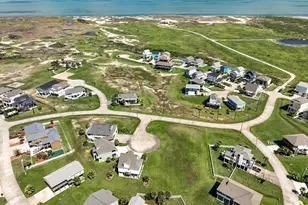 3918 Palmdale Ct, Galveston, TX 77554 - Photo 46