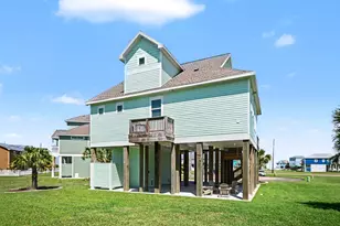 3918 Palmdale Ct, Galveston, TX 77554 - Photo 40