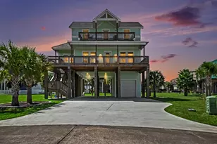 3918 Palmdale Ct, Galveston, TX 77554 - Photo 1