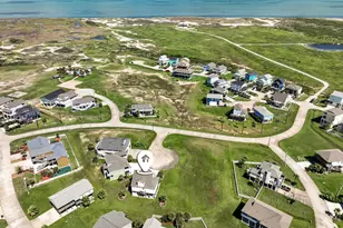3918 Palmdale Ct, Galveston, TX 77554 - Photo 44