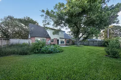 8330 Wind Forest Drive, Houston, TX 77040 - Photo 20