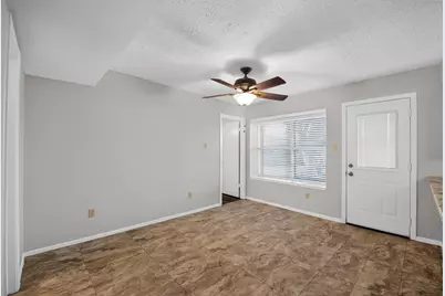 8330 Wind Forest Drive, Houston, TX 77040 - Photo 10