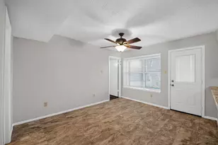 8330 Wind Forest Dr, Houston, TX 77040 - Photo 10