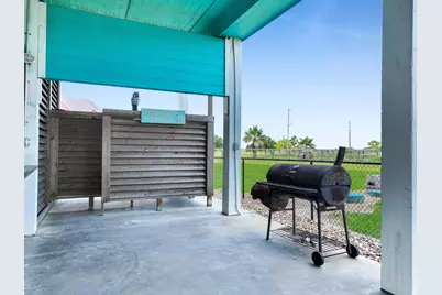 962 Surfside Drive, Crystal Beach, TX 77650 - Photo 46