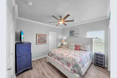 962 Surfside Drive, Crystal Beach, TX 77650 - Photo 28