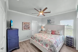 962 Surfside Dr, Crystal Beach, TX 77650 - Photo 28