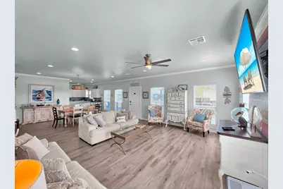 962 Surfside Drive, Crystal Beach, TX 77650 - Photo 10
