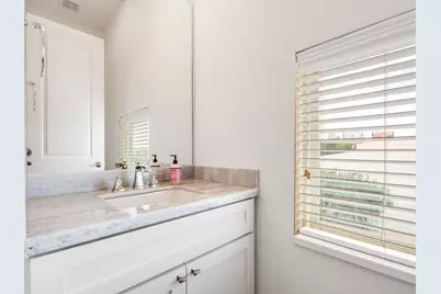 1822 McIlhenny Street #B, Houston, TX 77004 - Photo 22