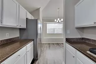 2515 Chestnut Cir, Pearland, TX 77584 - Photo 6