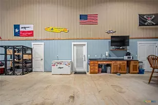 804 W Tyler Ave, Port O'Connor, TX 77982 - Photo 22