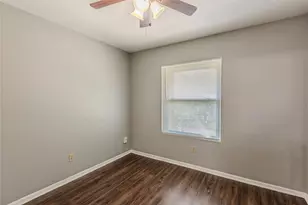 720 Memorial Mews, Houston, TX 77079 - Photo 10