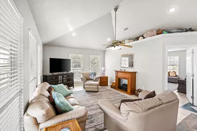 970 Gulfview Drive, Crystal Beach, TX 77650 - Photo 14