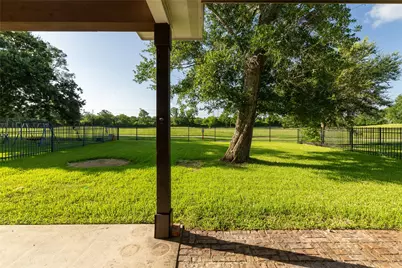 2506 Bay Hill Drive, Baytown, TX 77523 - Photo 30
