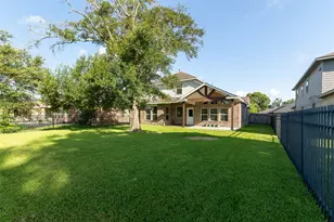 2506 Bay Hill Dr, Baytown, TX 77523 - Photo 24