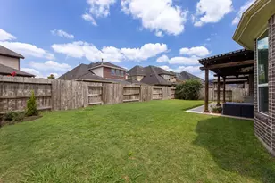 4507 Hickory Branch Ln, Sugar Land, TX 77479 - Photo 18