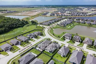 18710 Lynnwood Crest Ln, Manvel, TX 77578 - Photo 6