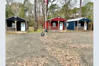 212 Wildwood Drive, Burkeville, TX 75932 - Photo 1