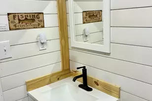 212 Wildwood Dr, Burkeville, TX 75932 - Photo 16