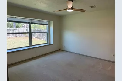 11922 Lois Lane Drive, Pinehurst, TX 77362 - Photo 10