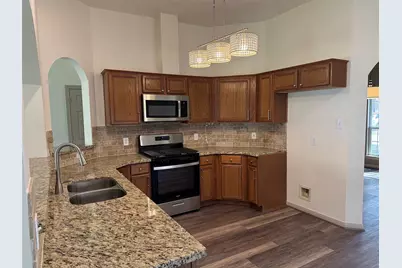 11922 Lois Lane Drive, Pinehurst, TX 77362 - Photo 8